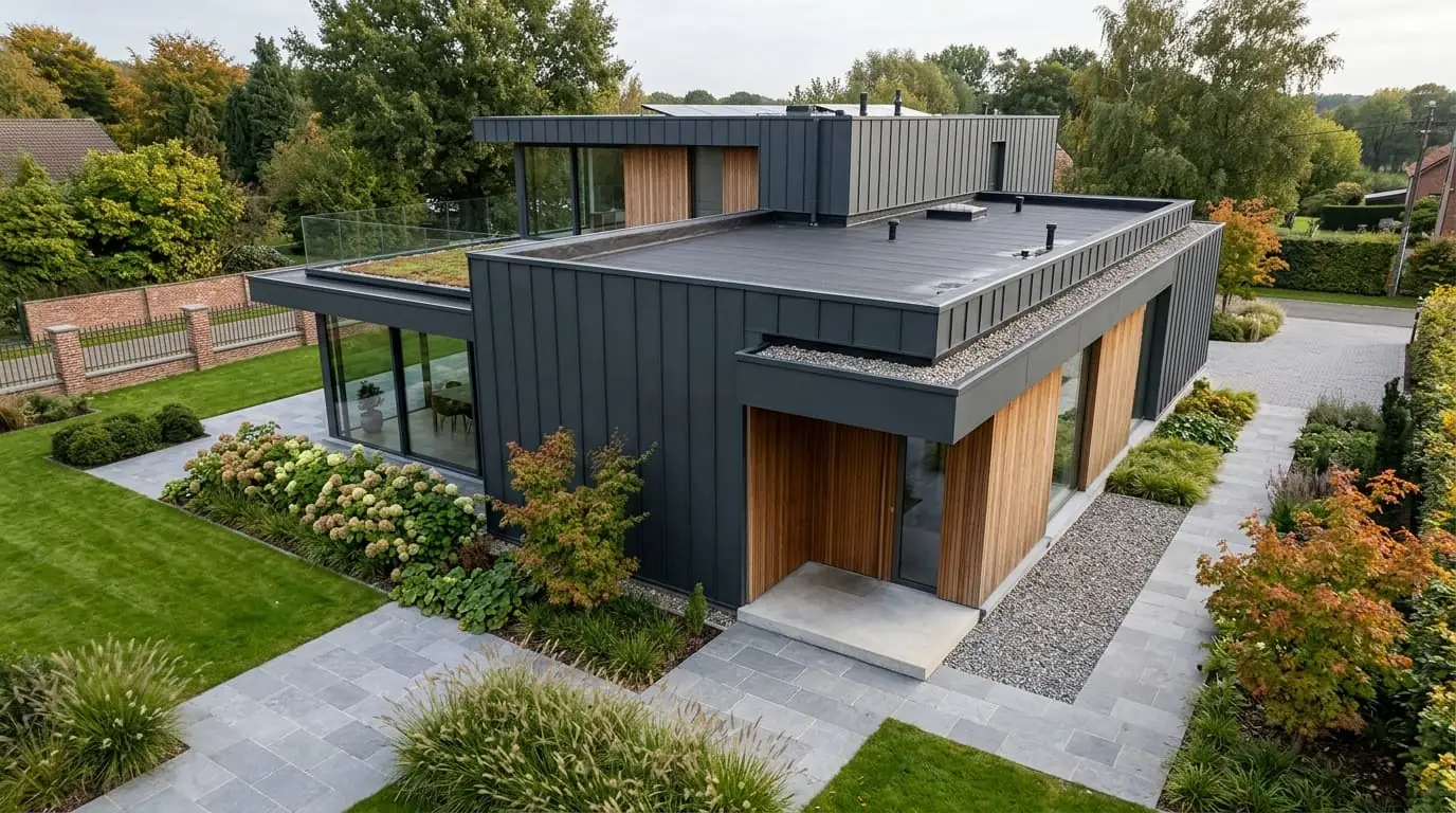 Maison belge contemporaine rénovée : Étanchéité des toitures plates